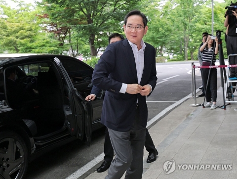 이재용, 'AI 패권 회의' 선밸리 출격···삼성 미래 외교 본격화