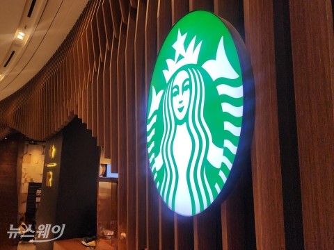 스타벅스코리아 첫 노조···커피·외식 직영브랜드 '촉각'