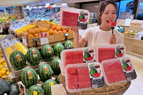 유통업계, 여름철 손질과일 경쟁···간편 소비 트렌드 공략