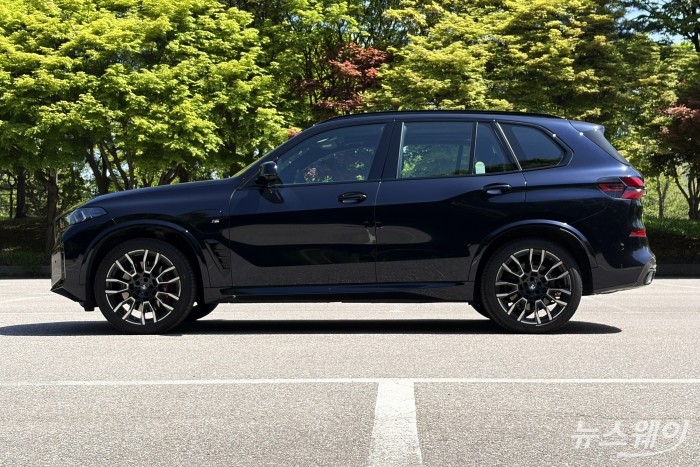 BMW X5 50e. 사진=권지용 기자