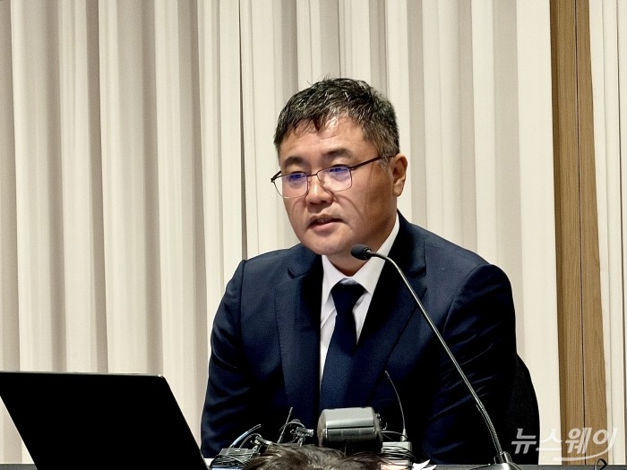 발언 중인 조성환 전 대표. 사진=양미정 기자