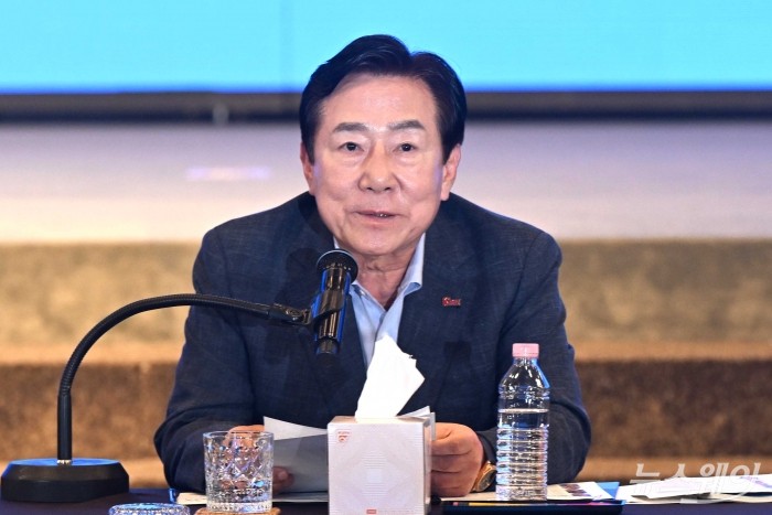 인사말하는 김기문 중소기업중앙회장. 사진=강민석 기자