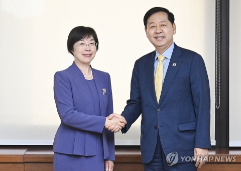 구윤철 부총리, AIIB 총재와 면담···한국 기업 협력 확대 당부