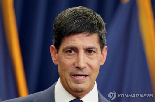금리 방향타 쥘 '케빈 워시의 입'...암호화폐 시장 안도 랠리 이어갈까