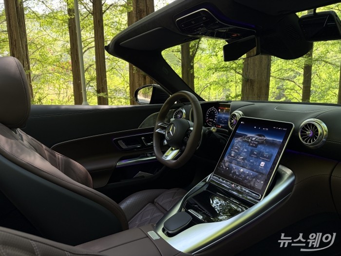 메르세데스-AMG SL 63 4매틱+ 실내. 사진=권지용 기자