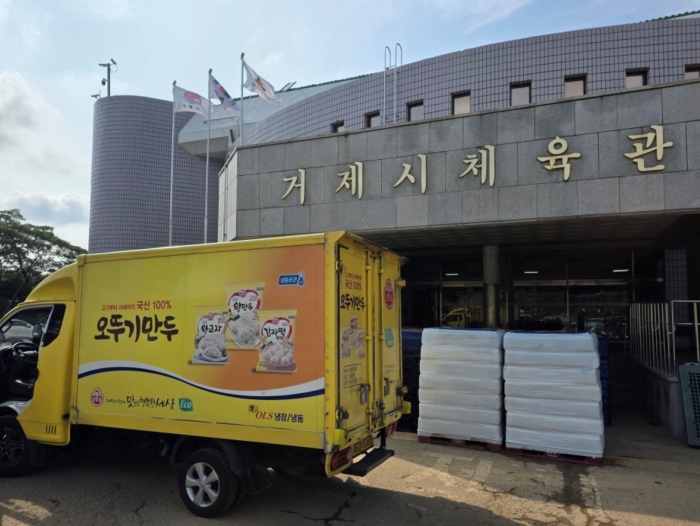 "햇반·컵라면부터 성금 10억까지"···유통업계, 수해 현장 총력 지원
