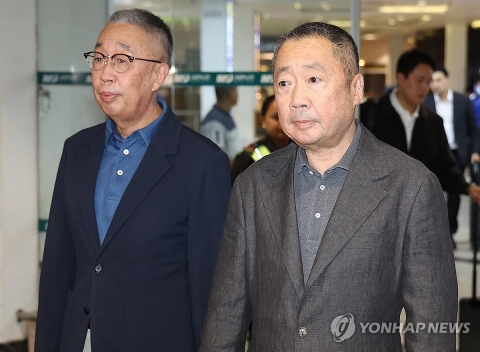 박정원·박지원 두산 총수 형제 네팔 도착···수색 활동 지원
