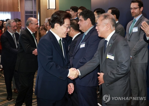 착공 앞둔 '새만금 9조'···李대통령·정의선 비공개 회동