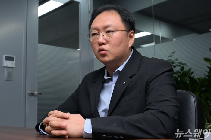 장문수 현대차증권 리서치센터장 인터뷰. 사진=강민석 기자