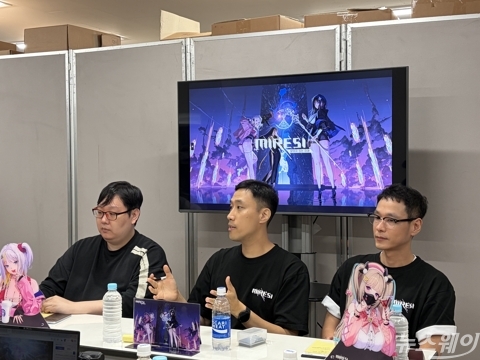 3D 미소녀 한 곳에···스마게 미래시 "작년보다 개선됐다"
