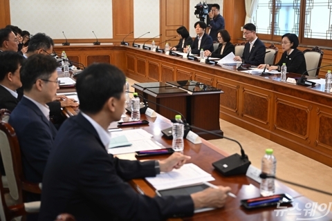 한성숙 국무총리 "AI는 경제산업 전반 혁신 가속화 기술"