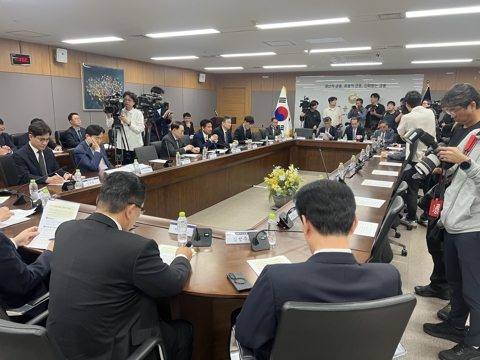 IP 바꿔가며 동시다발 침투···AI까지 동원한 금융권 해킹 '비상'