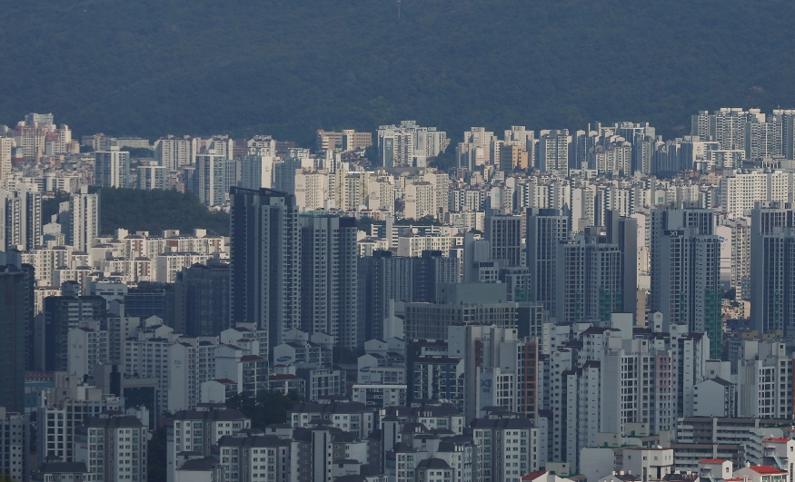 가을 입주·혼수 대목 왔다...가구업계, 할인·판촉 총력전 - 뉴스 썸네일 이미지