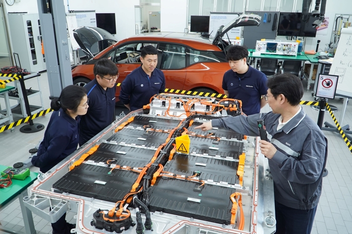 bmw코리아 HVT 교육 과정. 사진=bmw코리아