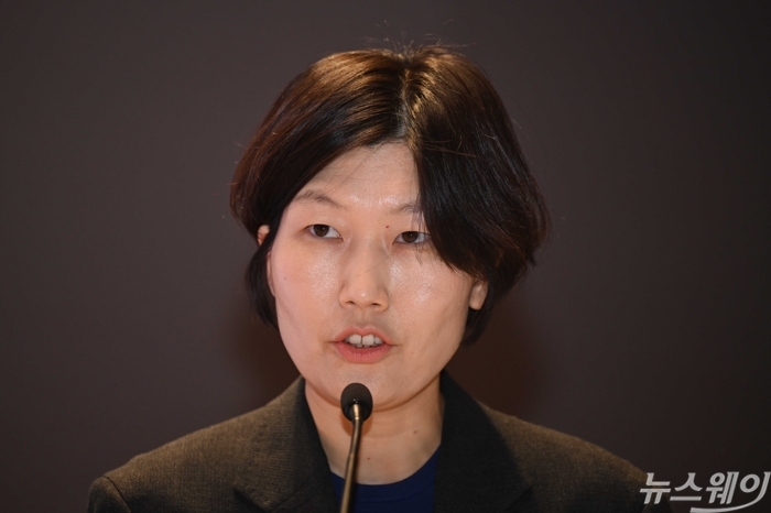이지숙 삼일회계법인 이사가 19일 오후 서울 여의도 한국거래소에서 열린 표준 기술평가모델 고도화 및 전문평가 운영체계 개편 설명회에서 발표하고 있다. 사진=강민석 기자
