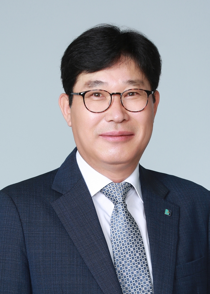 IBK저축은행 신임 부사장에 김학필 전 기업은행 부행장