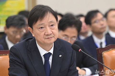 이찬진 "레버리지 ETF 졸속 심사 아냐···절차 병행으로 빨라진 것"
