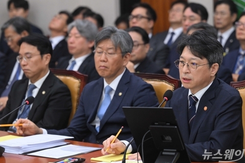 홍지선 국토장관 "전월세난 근본 원인은 공급 부족...임대·실거주 규제도 일부 영향"