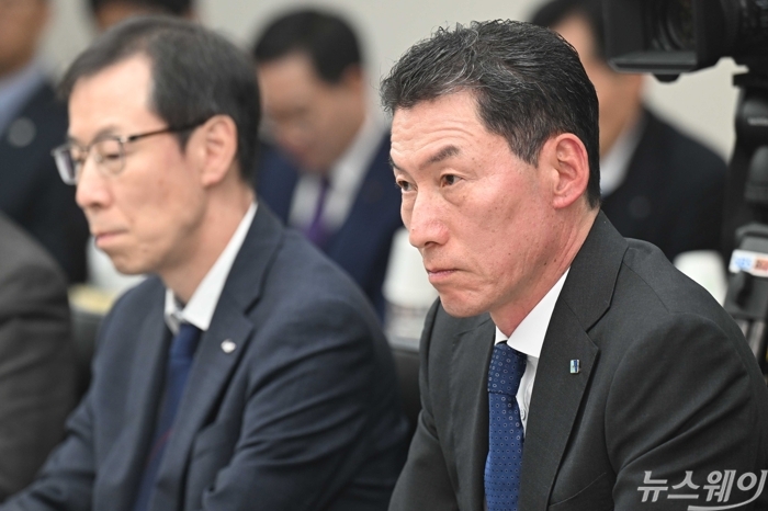 장민영 IBK기업은행장이 28일 오후 서울 강남구 캠코양재타워에서 열린 제7차 포용적 금융 대전환 회의에 참석해 자리하고 있다. 사진=강민석 기자